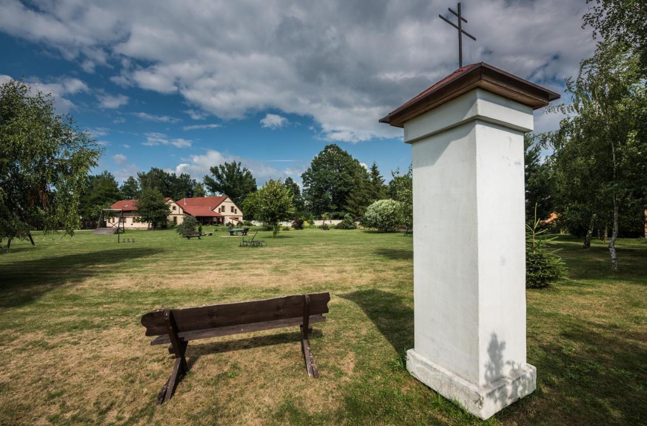Penzion U Lisky Jarosov nad Nezarkou Екстер'єр фото